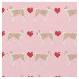 Tissu le coeur de chien d'akita rose