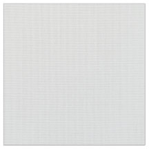 Les papillons jouent en champ