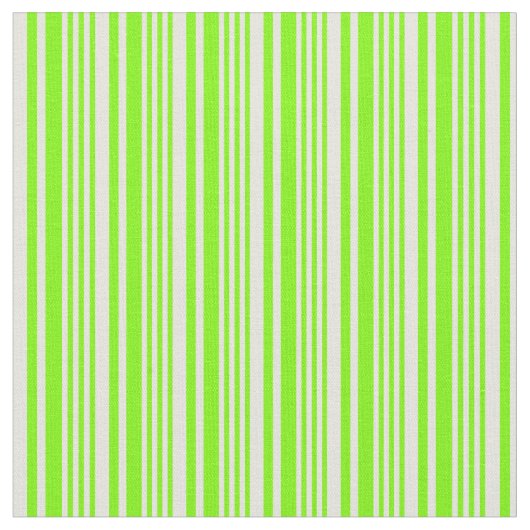 Tissu Motif aux tons vert et beige (Fermer)