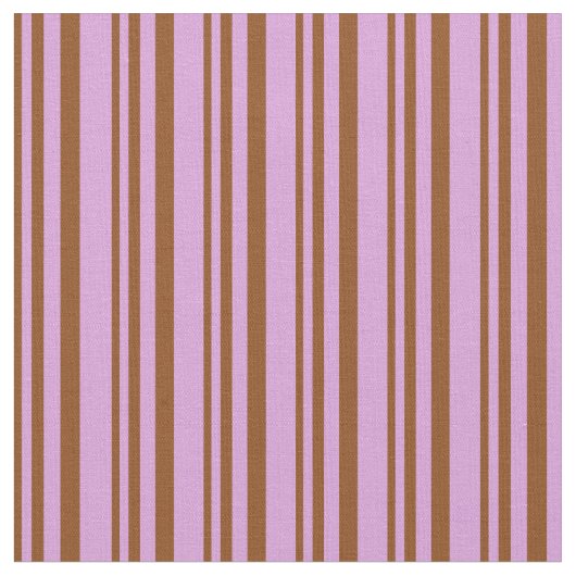Tissu Motif Brown et couleur prune (Fermer)