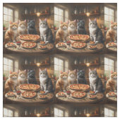 Tissu Quatre Chats Avec Pizza Pour Le Dîner. (Échantillon)