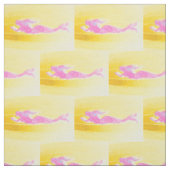 Tissu sirènes roses sur jaune (Échantillon)