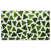 Tissu Triangles 240121 - Grn Noir et Chartreuse sur Wt (Fat Quarter)