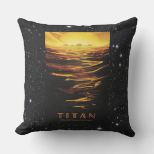 Titan Moon of Saturn space bestemmingsadvertentie Buitenkussen