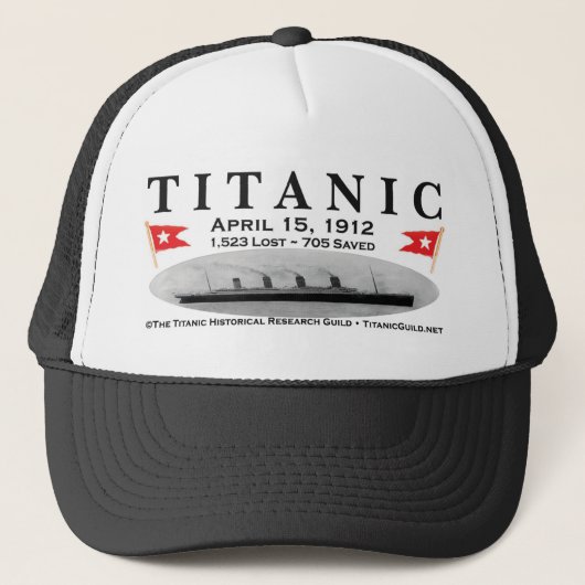 Titanic Ghost Ship Trucker Hat Trucker Pet (Voorkant)