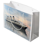Titanic ship - 3D rendering Large Cadeautasje (Achterkant Gekanteld)