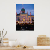 Tivoli Gardens in Kopenhagen, Denemarken Poster (Keuken)