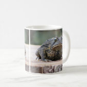 Toad op een pomp koffiemok (Voorkant rechts)