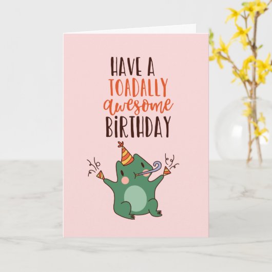 Toadal Geweldige Cute Frog Pun Funny Birthday Kaart (Gele Bloem)