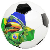 Toco Toucan met Brazilië Vlag Voetbal (Drie kwart)