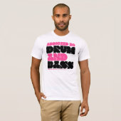 Toegediend aan trommel en bas t-shirt (Voorkant volledig)