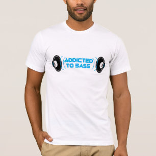 Toegewezen aan de bagage t-shirt