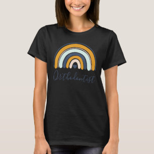 Toekomstig orthodontist vrouwelijke orthodontisten t-shirt