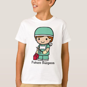 Toekomstige chirurg in struikgewas met een scalpel t-shirt