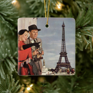 toeristen die in de Eiffeltoren in Parijs reizen Keramisch Ornament