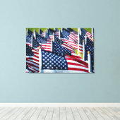 Toile 400 drapeaux flottant fièrement dans un champ (Insitu (Plancher de Bois))