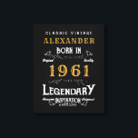 Toile 60e anniversaire personnalisé Né en 1961 Noir Vint<br><div class="desc">Une toile murale classique personnalisée pour cette personne d'anniversaire spéciale née en 1961 et ayant 60 ans. Ajoutez le nom à ce design vintage de style rétro noir, blanc et or pour un cadeau personnalisé de 60ème anniversaire. Modifiez facilement le nom et l'année avec le modèle fourni. Un merveilleux cadeau...</div>