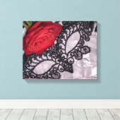 Toile 6418-Rose rouge avec Mascarade noire (Insitu (Plancher de Bois))