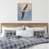 Toile A flying seagull on Stretched Canvas Print (Insitu(Chambre))