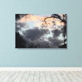 Toile À travers les arbres Canvas Print (Insitu (Plancher de Bois))