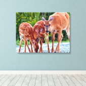 Toile Animaux de bébés cutest | Fawn with Babies (Insitu (Plancher de Bois))