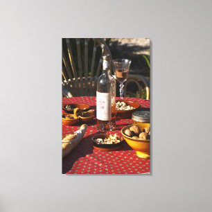 Toile Apéritif et apéritifs préparés : pain, olives,