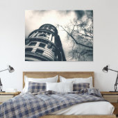 Toile Bâtiment architectural noir et blanc et arbre (Insitu(Chambre))