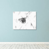 Toile Beau Papillon sur fleur - Noir et Blanc (Insitu (Plancher de Bois))