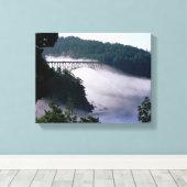 Toile Brouillard dérivant sous le pont Deception Pass à (Insitu (Plancher de Bois))