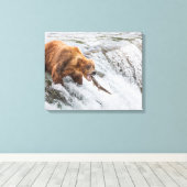 Toile Brown Bear Catches Red Salmon (Insitu (Plancher de Bois))