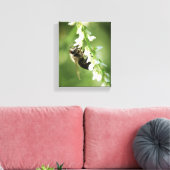 Toile Bumble Bee sur la fleur blanche (Insitu(Salon))