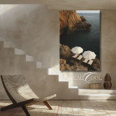 Toile Chaises de plage blanches sur une scène de falaise