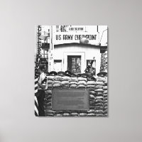 Checkpoint Charlie Berlin