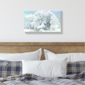 Toile Cheval blanc dans une tempête de neige dramatique (Insitu(Chambre))