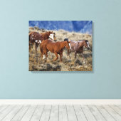 Toile Chevaux errant dans les collines (Insitu (Plancher de Bois))