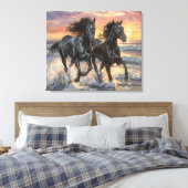 Toile Chevaux sauvages sur une plage au coucher du solei (Insitu(Chambre))