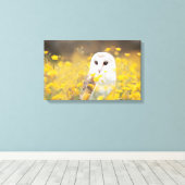 Toile Chouette d'étable en champ de fleurs jaunes (Insitu (Plancher de Bois))