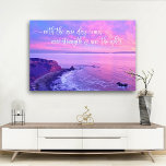Toile Citation inspirante de Purple Pink Ocean Sunset<br><div class="desc">"Avec le nouveau jour vient une nouvelle force et de nouvelles pensées." Ce spectaculaire paysage côtier de Palos Verdes, Californie, immaculé, plage de falaises océaniques, pris près du coucher du soleil exsument la tranquillité et la solitude. Une citation inspirante dans le script de calligraphie blanche recouvre la photo. Appréciez toutes...</div>