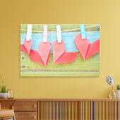 Toile Coeur Papier Accroché Sur La Ligne De Clothèse (Insitu(Salon))