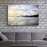 Toile Coucher de soleil spectaculaire Pismo Beach Califo<br><div class="desc">Ce spectaculaire paysage de plage de Pismo Beach, en Californie, immaculé, immaculé et sablonneux, pris près du coucher du soleil, respire la tranquillité et la solitude. Ici, vous trouverez les surfeurs qui attendent la vague parfaite ainsi que les petits oiseaux qui cherchent leur snack du soir. Vous pouvez facilement personnaliser...</div>