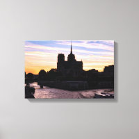 Coucher de soleil sur Notre Dame de Paris