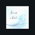 Toile Coussin bleu en plume d'aquarelle Libre comme cote<br><div class="desc">Aquarelle bleu foncé peint toile en plumes. Plumes peintes en bleu pâle avec "libre comme une citation d'oiseau". Vous pouvez modifier le devis.</div>