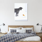 Toile Curieux chat observant le poisson rouge dans un bo (Insitu(Chambre))