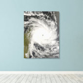 Toile Cyclone tropical Ivan sur Madagascar (Insitu (Plancher de Bois))
