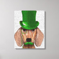 Dachshund avec chapeau vert et moustache