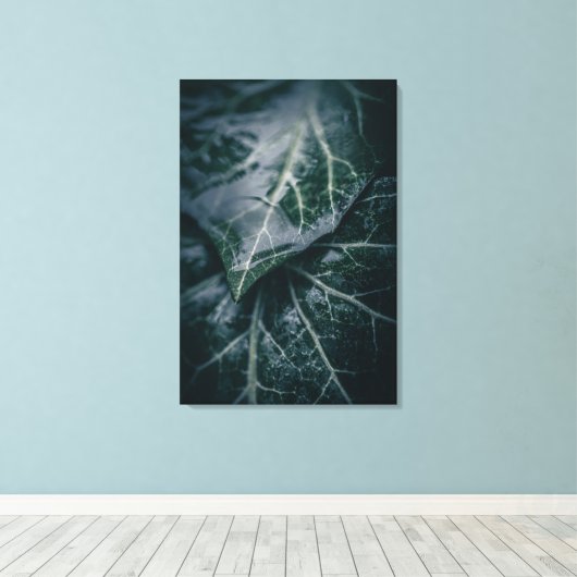 Toile Dark Moody Ivy Feuille Nature Photo (Insitu (Plancher de Bois))