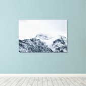 Toile De superbes montagnes enneigées couvertes de nuage (Insitu (Plancher de Bois))