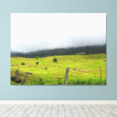 Toile Des nuages descendent sur les pâturages et sur la  (Insitu (Plancher de Bois))