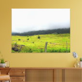 Toile Des nuages descendent sur les pâturages et sur la  (Insitu(Salon))