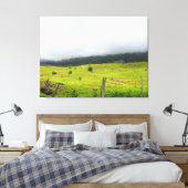 Toile Des nuages descendent sur les pâturages et sur la  (Insitu(Chambre))